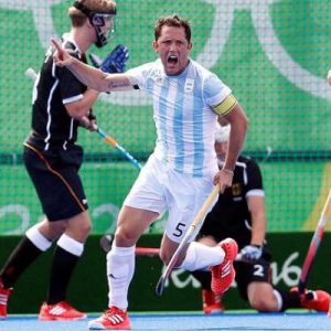 Pedro Ibarra es uno de los pocos integrantes de Los Leones que se desempeña en un cllub extranjero. Juega en el Real Polo Club de Barcelona, España.