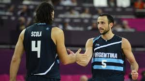 scola manu