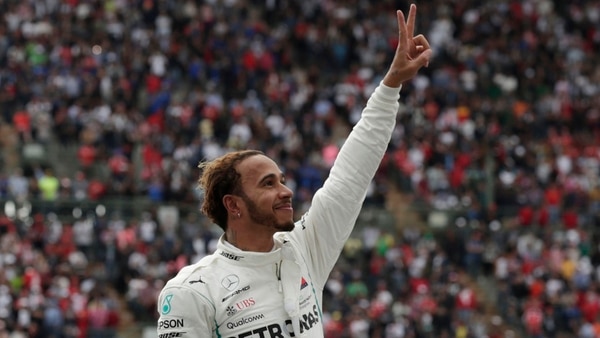 El piloto británico se consagró campeón de la Fórmula 1 por quinta vez