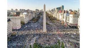 Obelisco repleto en la marcha