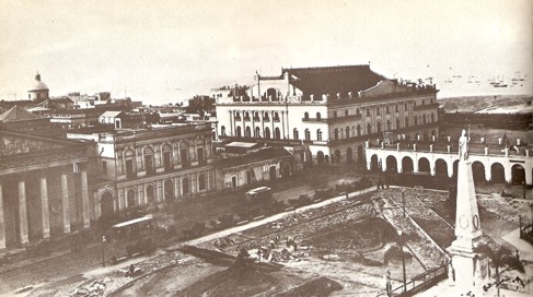 TAETRO COLON