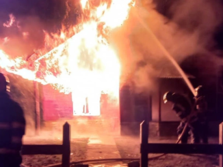 La RAM vuelve al ataque: incendian una oficina de bosques en Chubut