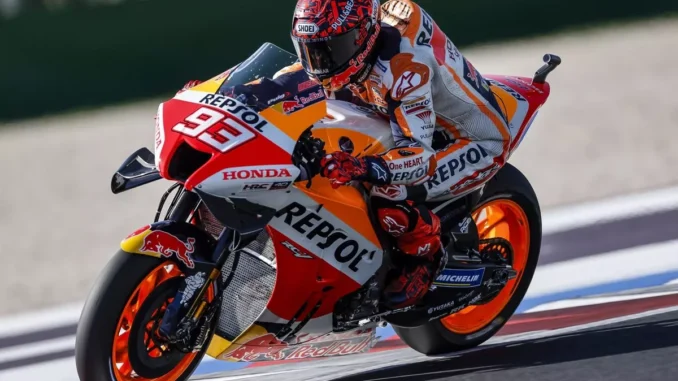 Marc Márquez abordo de su Honda.