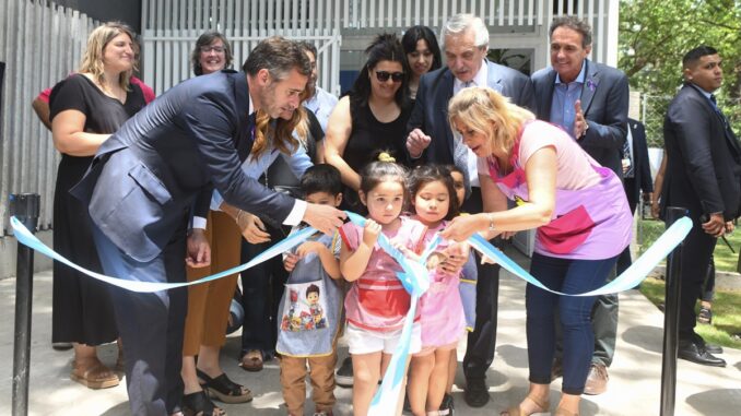 Alberto Fernández en la inauguración del CDI, Juana Azurduy en Pilar.