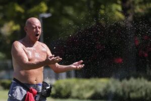 Aún no es verano y el calor azota al país. (Foto: La Nación)