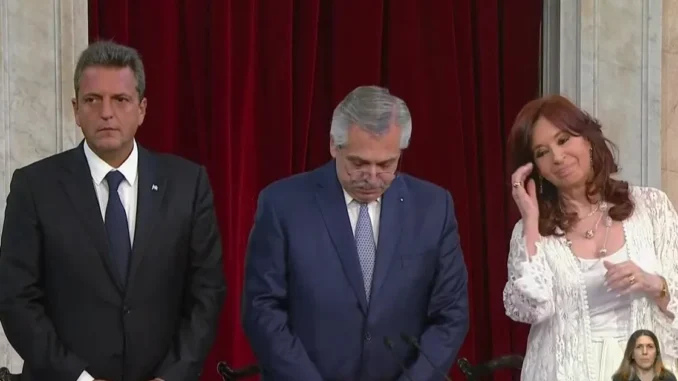 Sergio Massa, Alberto Fernandez y Cristina Fernandez de Kirchner en el congreso.