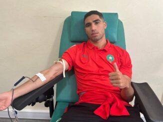 Achraf Hakimi donando sangre. (@AchrafHakimi)