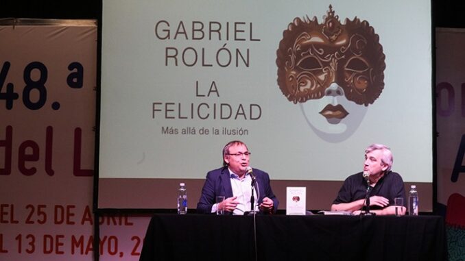Gabriel Rolón en la Feria del Libro.