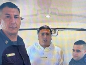 Detienen a un barra de Gimnasia por amenazar armado a trabajadores