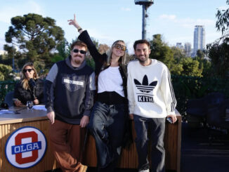 Migue Granados, Berni Cella y Luis Cella en el evento aniversario en el Planetario