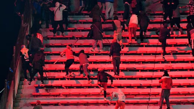 La batalla en Avellaneda entra la barra de Independiente y la U de Chile