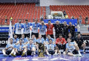 La selección Argentina de handball vuelve al trabajo con el titulo en la espalda