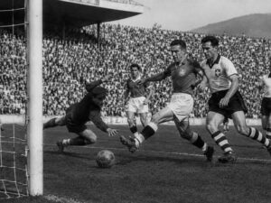 La albiceleste vuelve a cruzarse con la selección que protagonizó el partido con más goles en un Mundial